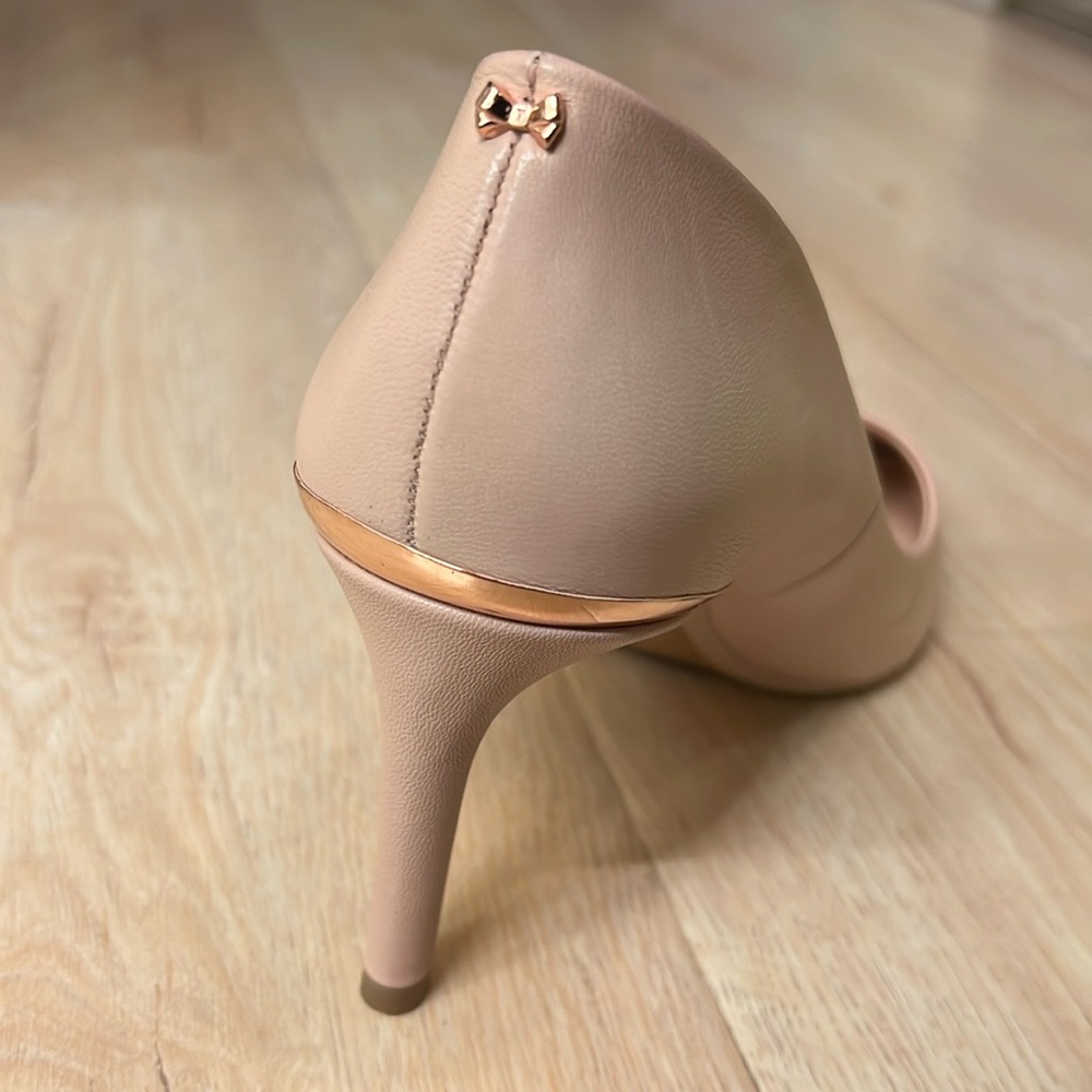 Ted baker nude pump size 38.5